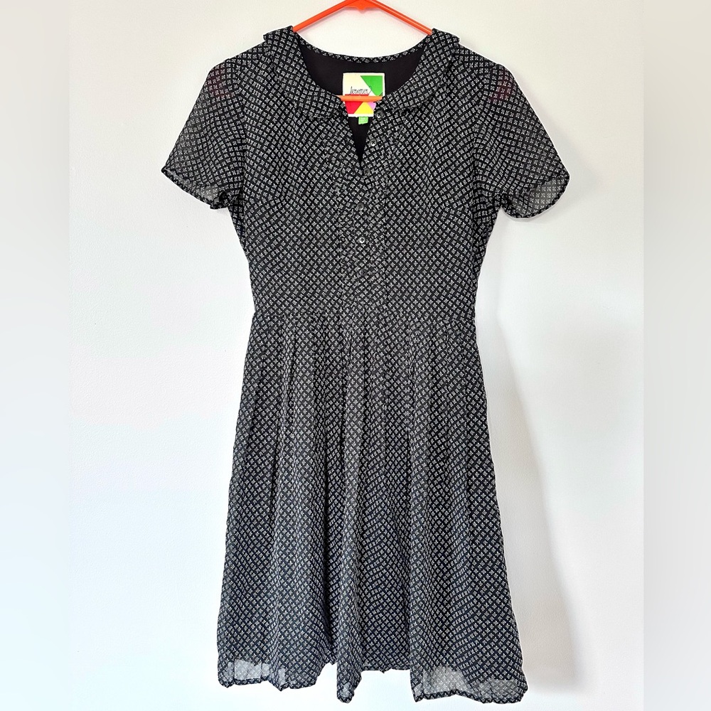 modcloth ferver black and white patterned dress with collar